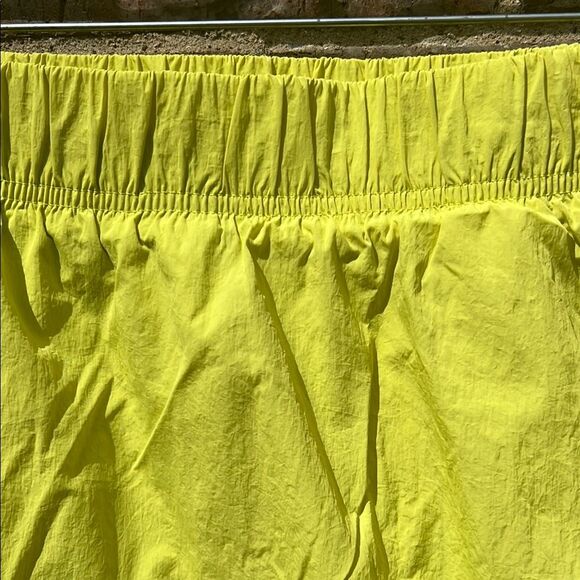 Spyder Women’s Bright Neon Yellow Green Skirt with Shorts Skort Sport Active L - Picture 4 of 16